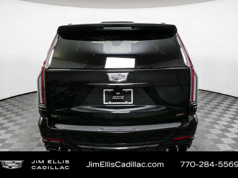 Used 2026 Cadillac Escalade V image 29