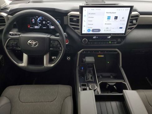 Used 2022 Toyota Tundra Limited w/ TRD Off-Road Package image 17