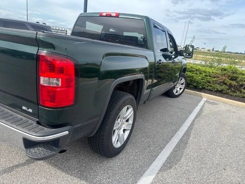 Used 2015 GMC Sierra 1500 SLE w/ SLE Value Package AWD/4WD image 3