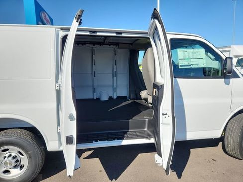 New 2025 Chevrolet Express 3500 w/ Driver Convenience Package RWD image 17
