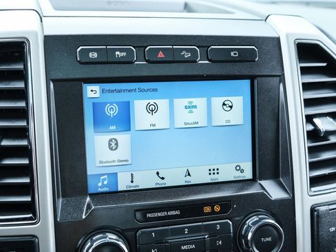 Used 2018 Ford F250 Lariat w/ Lariat Ultimate Package AWD/4WD image 53