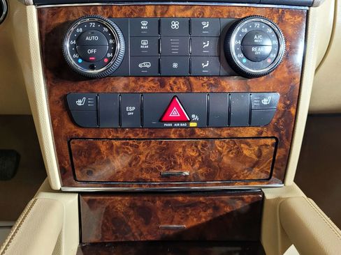 Used 2010 Mercedes-Benz ML 350 2WD image 30