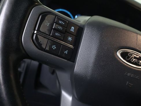 Used 2022 Ford F150 Lariat w/ Equipment Group 502A High AWD/4WD image 19