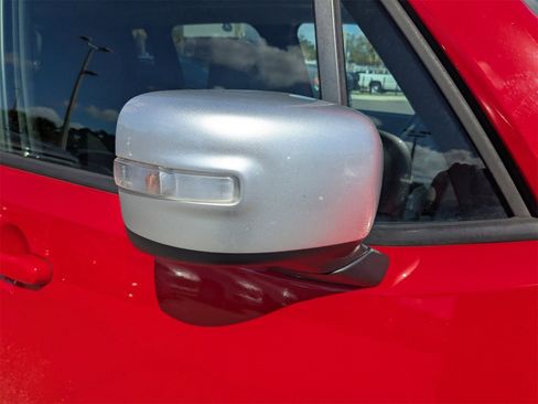 Used 2015 Jeep Renegade Limited w/ Advanced Technology Group image 12