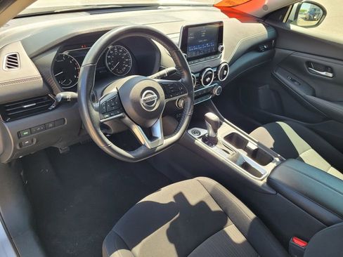 Used 2023 Nissan Sentra SV FWD image 7