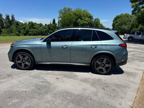 Used 2025 Mercedes-Benz GLC 350e 4MATIC image 4