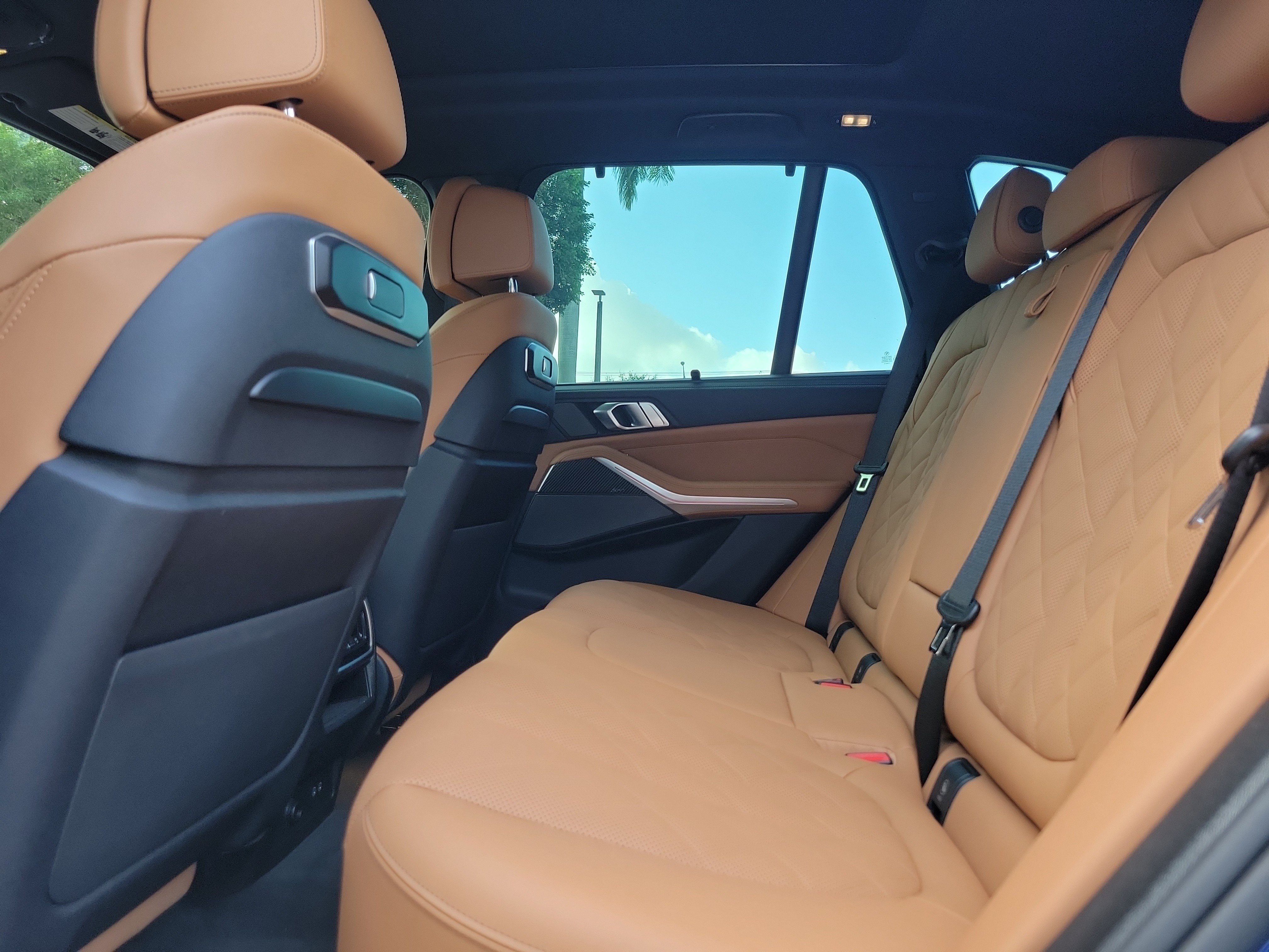 Certified 2025 BMW X5 M60i AWD/4WD image 12