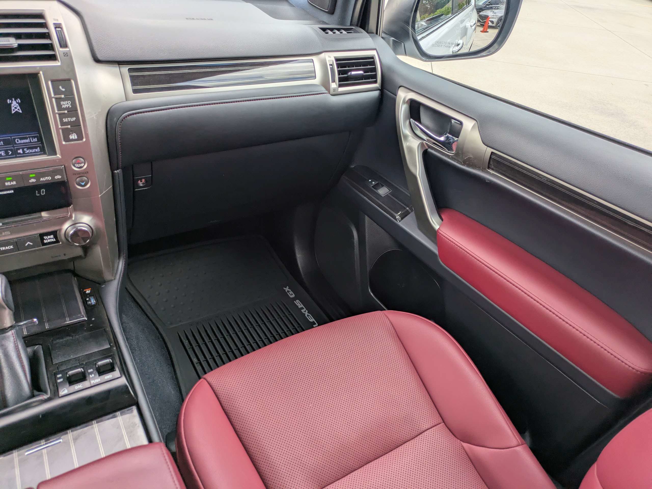 Used 2021 Lexus GX 460 Premium w/ Premium Package AWD/4WD image 15