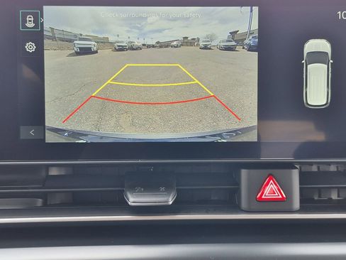 New 2026 Kia Carnival FWD image 22