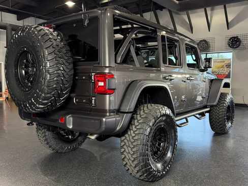 Used 2025 Jeep Wrangler Unlimited Rubicon 4xe w/ Convenience Group image 19