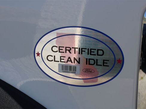 Used 2022 Ford F550 4x4 Crew Cab Super Duty w/ Power Equipment Group image 13