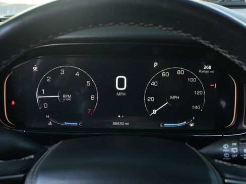 Used 2022 Jeep Grand Wagoneer Series II AWD/4WD image 19