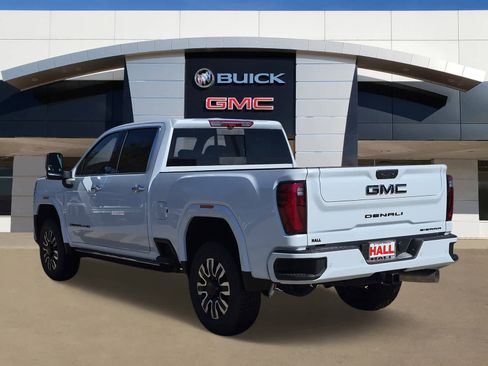 New 2026 GMC Sierra 2500 Denali Ultimate w/ Max Trailering Package image 3