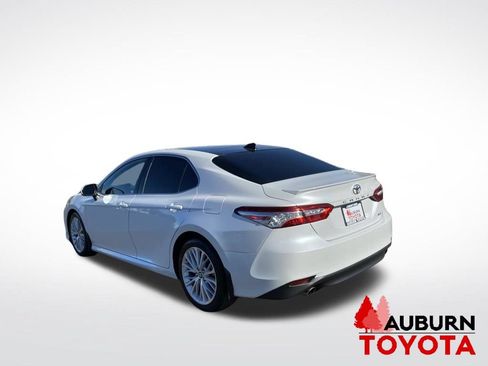 Certified 2019 Toyota Camry XLE w/ Driver Assist Package FWD image 5