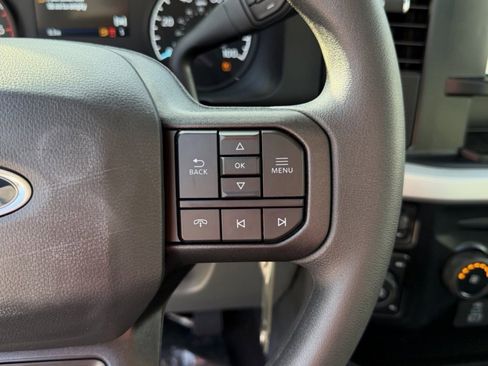 Used 2024 Ford F550 4x4 Crew Cab Super Duty w/ XLT Value Package image 21