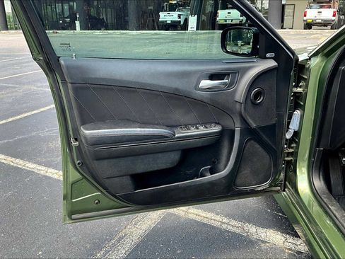 Used 2022 Dodge Charger GT w/ Blacktop Package image 21