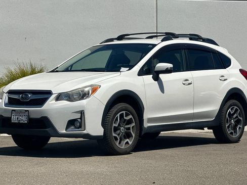 Used 2016 Subaru Crosstrek 2.0i Limited w/ Popular Package #1 AWD/4WD image 8