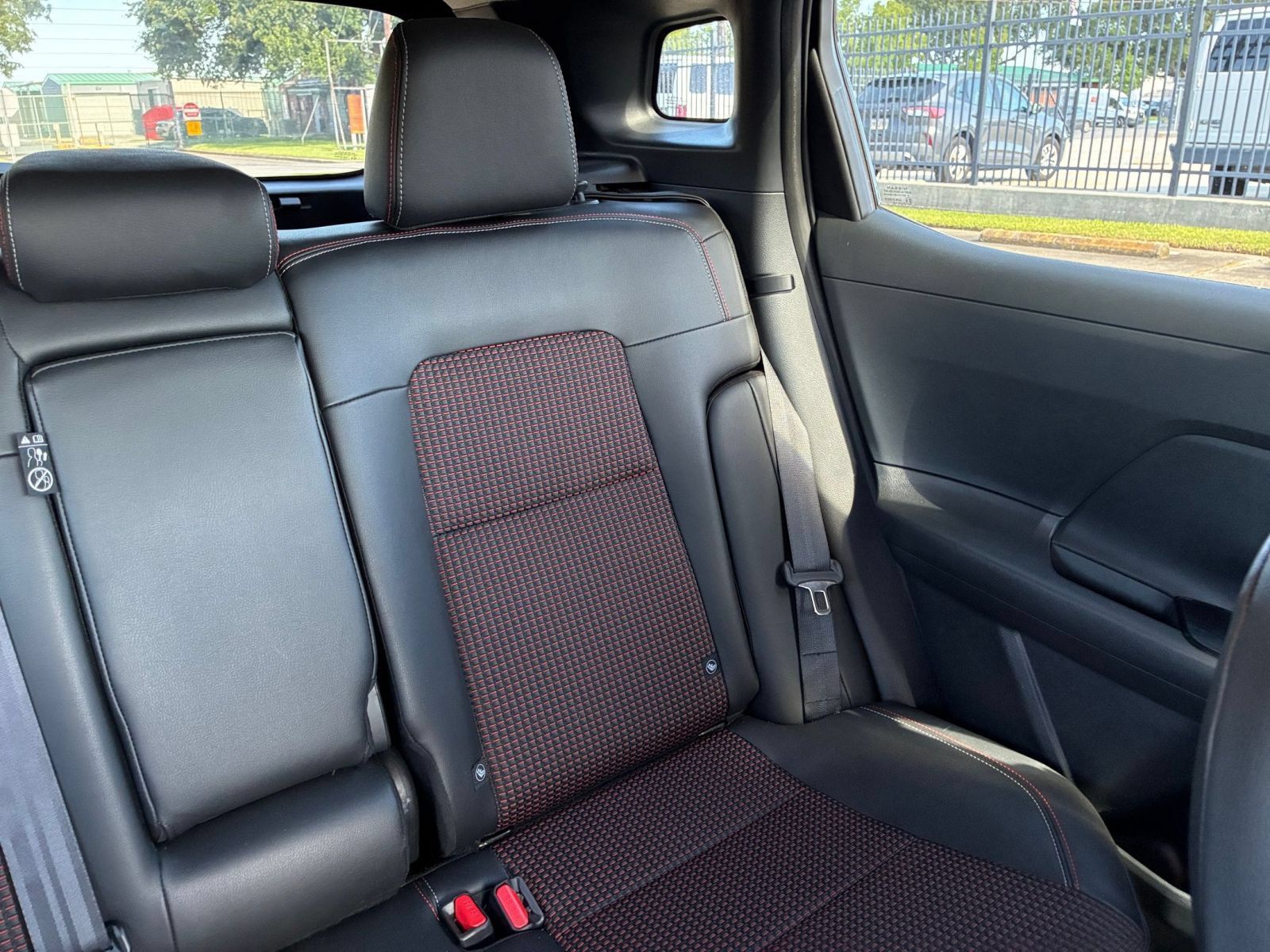 Used 2026 Nissan Kicks SR FWD image 35