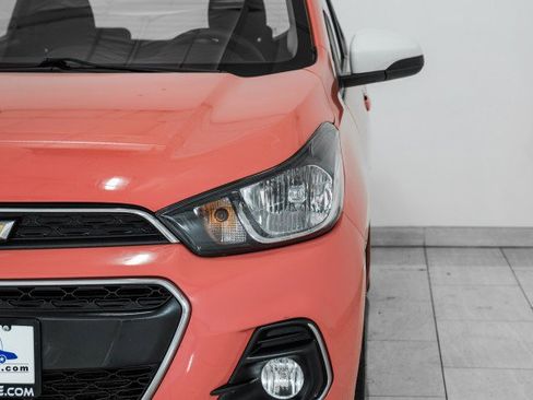 Used 2018 Chevrolet Spark LT FWD image 31