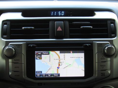 Used 2019 Toyota 4Runner Limited w/ Four Season Floor Mat Package image 29