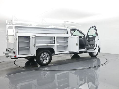 New 2025 Ford F350 XL w/ XL Chrome Package image 33