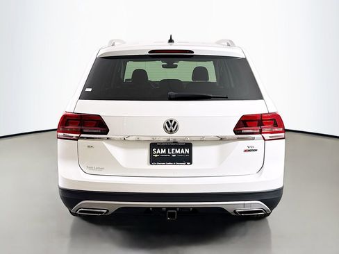 Used 2019 Volkswagen Atlas SE w/ Towing Package image 6