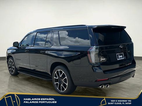 New 2026 Chevrolet Suburban RST w/ Advanced Technology Package AWD/4WD image 4