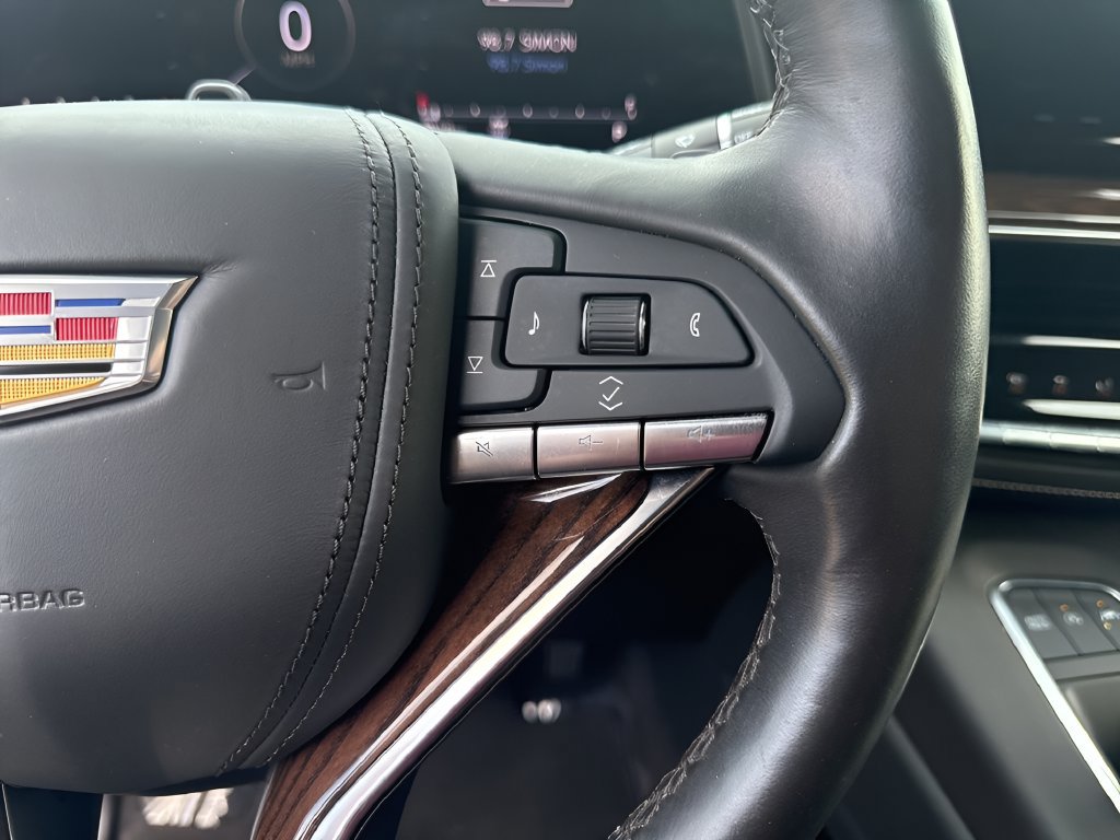 Used 2023 Cadillac Escalade Sport Platinum AWD/4WD image 22
