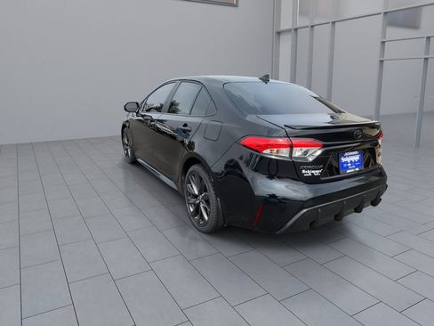 Used 2023 Toyota Corolla SE FWD image 6