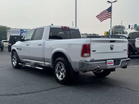 Used 2016 RAM 1500 Laramie w/ Convenience Group AWD/4WD image 5