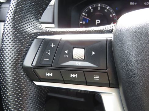 Used 2023 Mitsubishi Outlander SEL AWD/4WD image 24