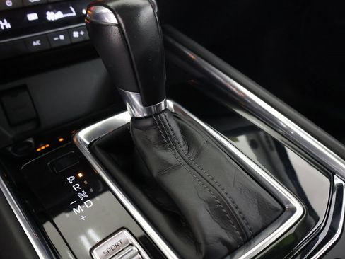 Used 2020 MAZDA CX-5 Grand Touring image 3