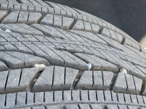 Used 2023 Chevrolet Traverse High Country image 11