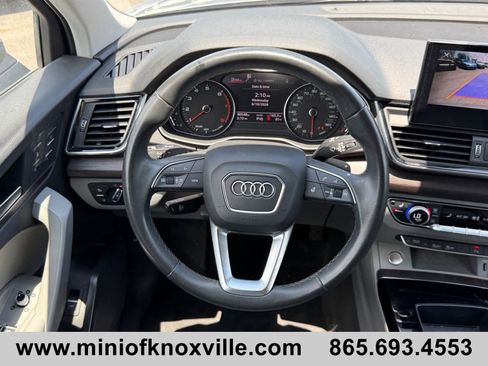 Used 2022 Audi Q5 2.0T Premium w/ Convenience Package AWD/4WD image 21