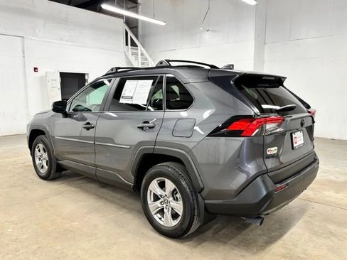 Certified 2025 Toyota RAV4 XLE w/ Convenience Package FWD image 5
