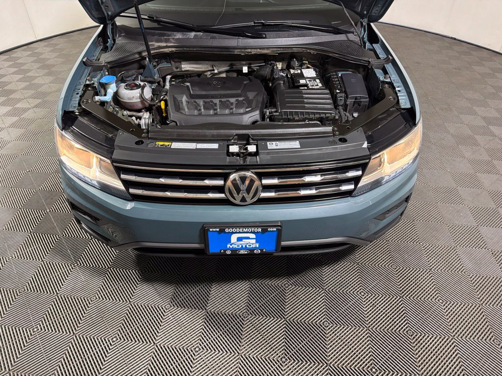 Used 2019 Volkswagen Tiguan SE w/ Panoramic Sunroof Package AWD/4WD image 23