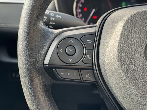 Certified 2025 Toyota RAV4 XLE image 35