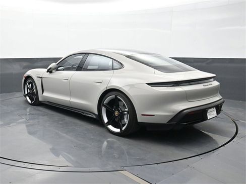 Certified 2024 Porsche Taycan GTS image 3