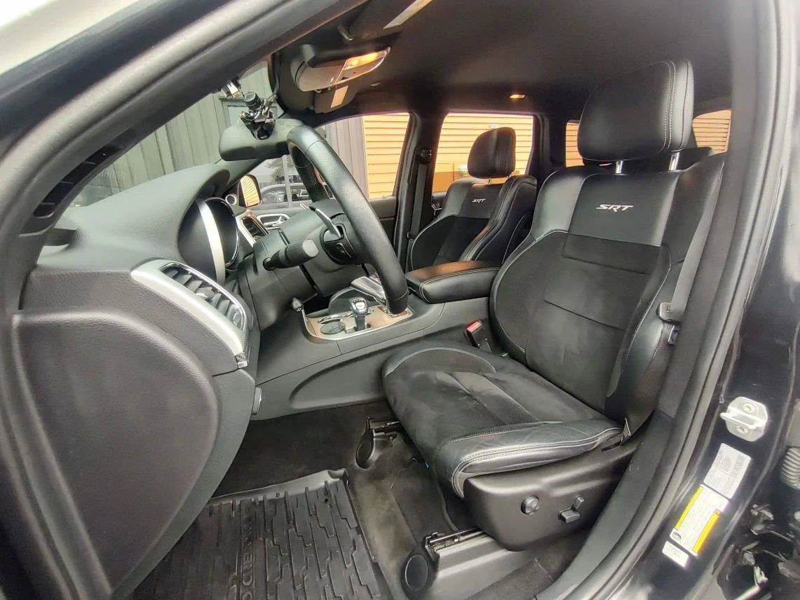 Used 2015 Jeep Grand Cherokee SRT AWD/4WD image 10