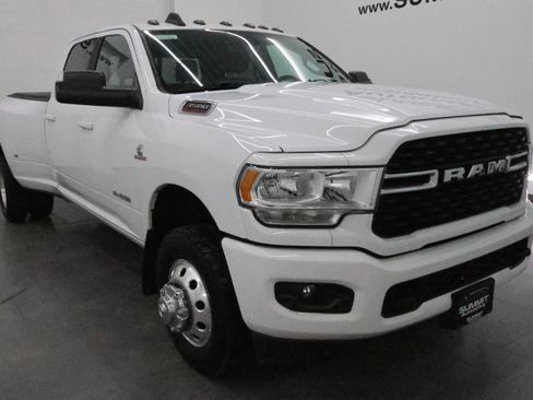 Used 2022 RAM 3500 Big Horn w/ Level C Equiment Group image 2