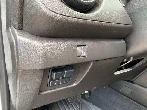 Used 2023 Chevrolet Colorado W/T w/ Advanced Trailering Package RWD image 33