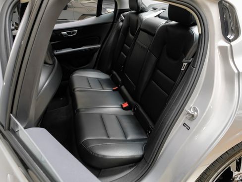 Used 2024 Volvo S60 B5 Core AWD/4WD image 43