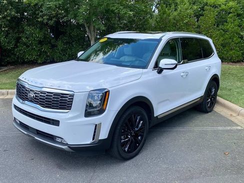 Used 2021 Kia Telluride SX w/ SX Prestige Package AWD/4WD image 3