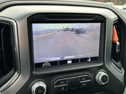 Used 2020 GMC Sierra 1500 SLT w/ SLT Premium Plus Package image 31