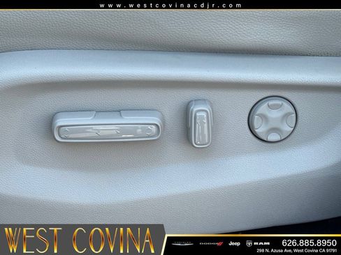 Used 2025 Honda Odyssey EX-L image 23