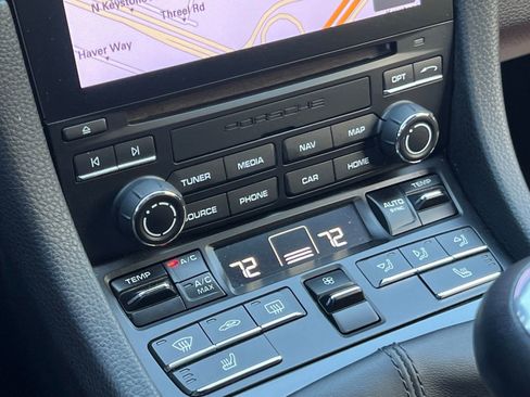 Certified 2021 Porsche 718 Boxster RWD image 24