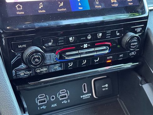 Used 2023 Jeep Grand Cherokee 30th Anniversary image 22