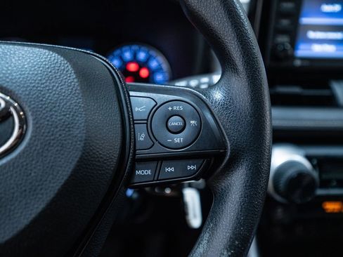 Certified 2020 Toyota RAV4 LE w/ All Weather Liner Package image 20