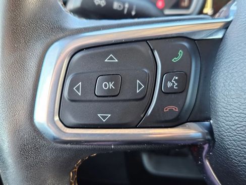 Used 2024 Jeep Wrangler Sahara w/ Technology Group image 11