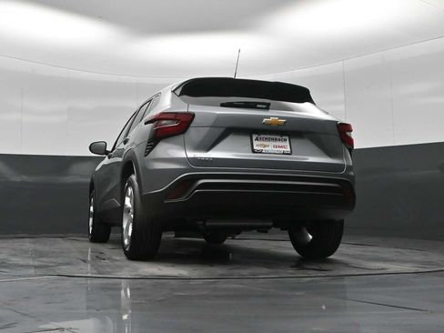 New 2026 Chevrolet Trax LS w/ LS Convenience Package image 34